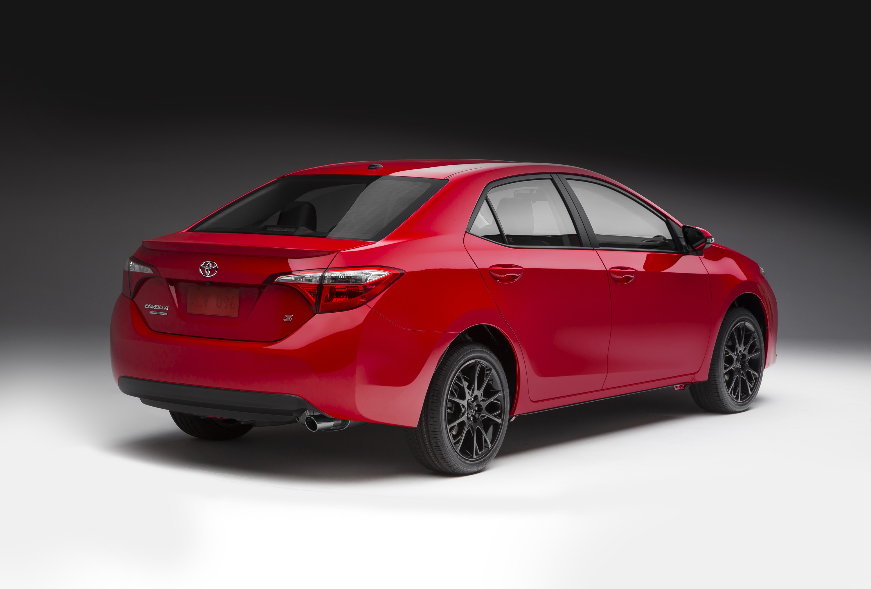 toyota camry and corolla getting special editions at chicago show photo gallery 6 Toyota Camry và Altis phiên bản đặc biệt bổ sung tính năng