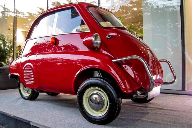 20151103172723 2 BMW Isetta là mẫu xe cỡ nhỏ được sản xuất từ năm 1953