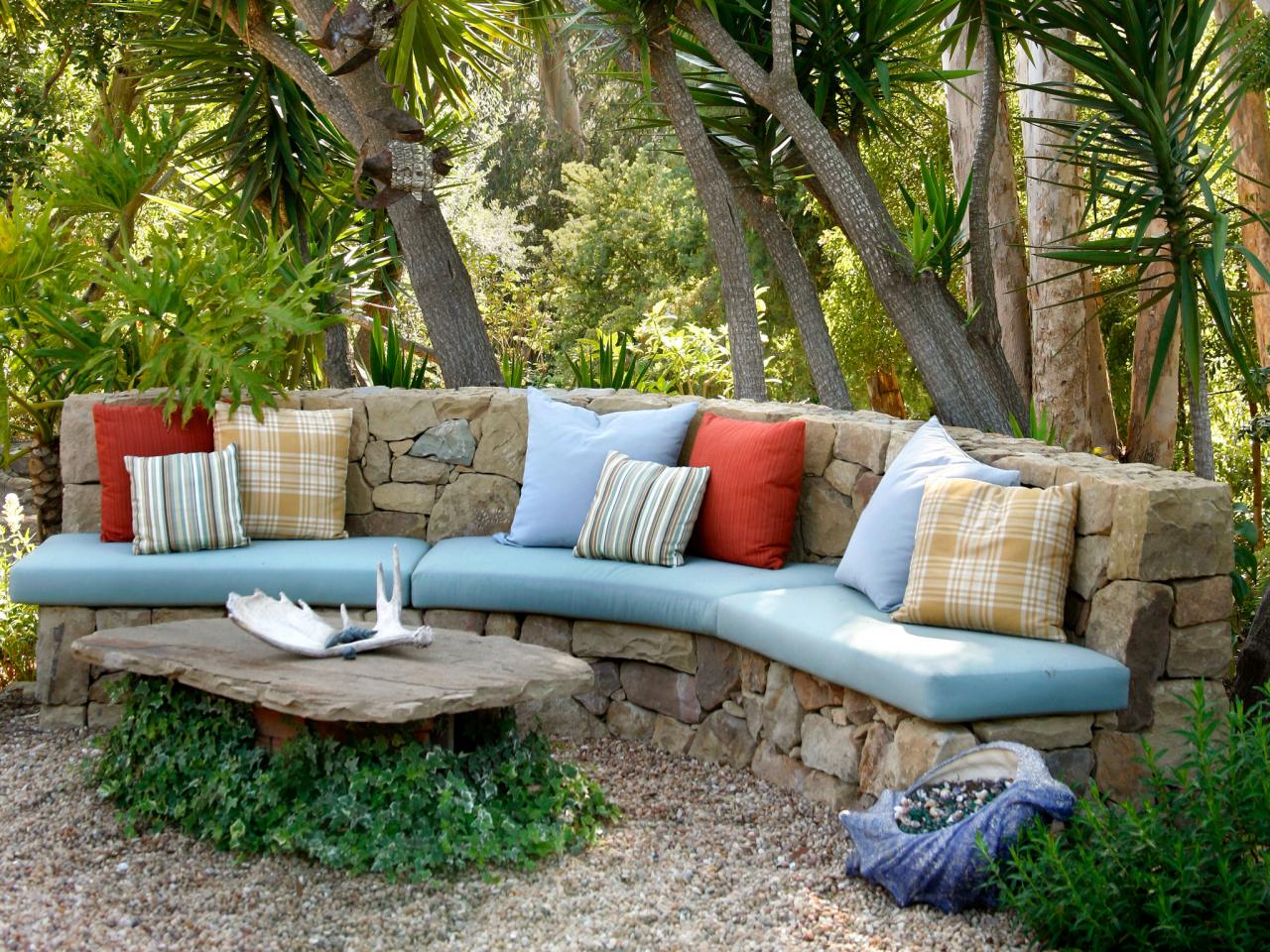 Chiêm ngắm mãn nhãn với 12 góc thư giãn ngoài trời đẹp tuyệt nhung goi y thay the ghe sofa ngoai troi hoan hao cho hien nha hay vuon nha ban e2e27749bf Chiêm ngắm mãn nhãn với 12 góc thư giãn ngoài trời đẹp tuyệt