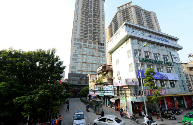 37F quadang2 Bức xúc nhà tiền tỷ bí lối vào: Quả đắng chung cư cao cấp